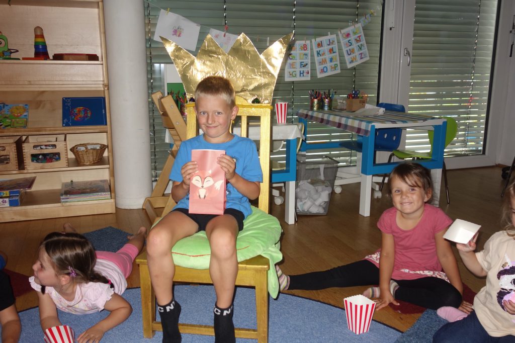 Der Geburtstag schmeckt nach Pocorn – Zellberger Zwergenhaus